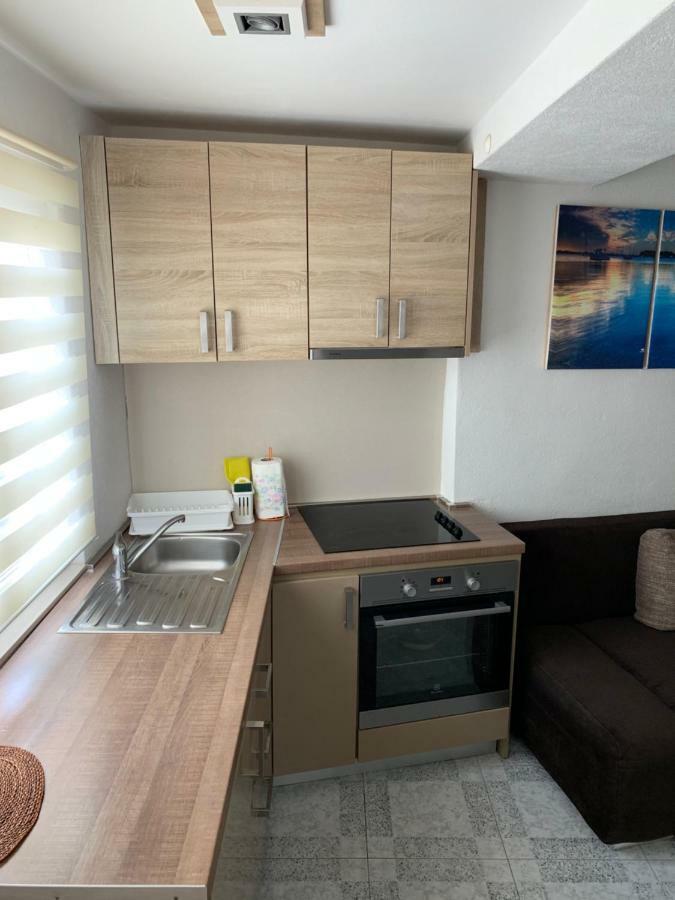 Ferienwohnung Oborska Ulica Centar Baška Voda Exterior foto