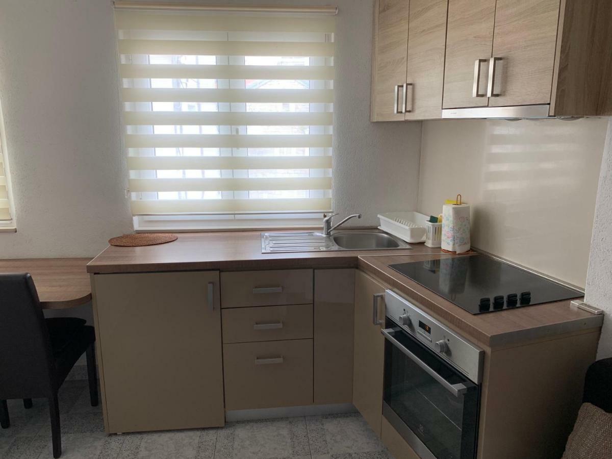 Ferienwohnung Oborska Ulica Centar Baška Voda Exterior foto