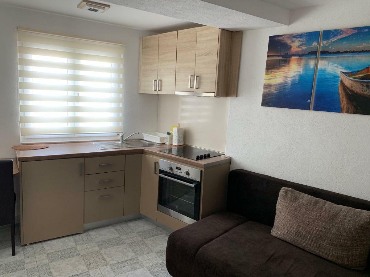 Ferienwohnung Oborska Ulica Centar Baška Voda Exterior foto